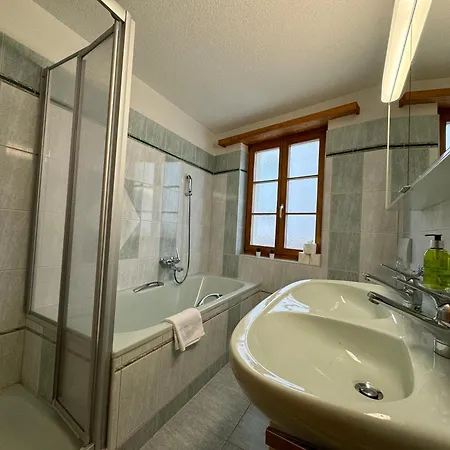 Veja Alvra 18 - Cadisch