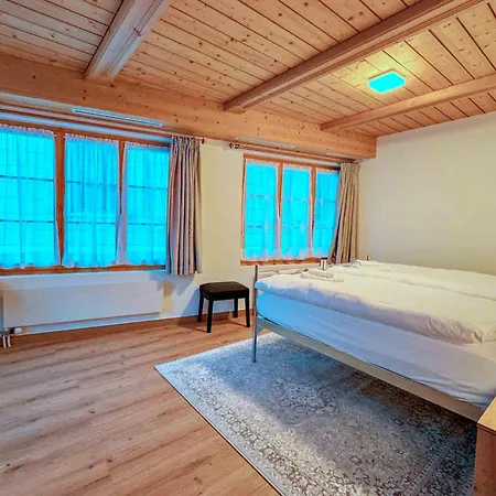 Veja Alvra 18 - Cadisch Apartment *